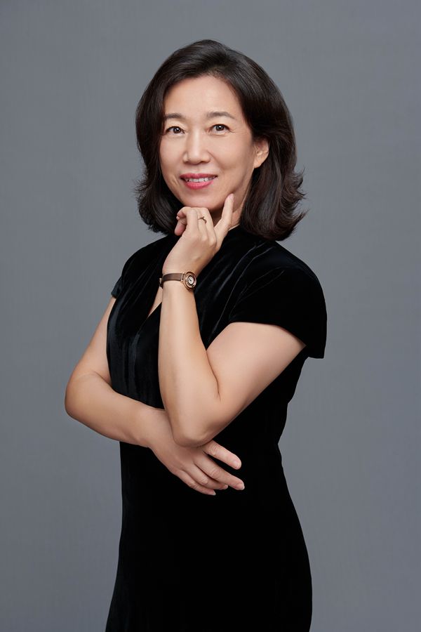 李晶